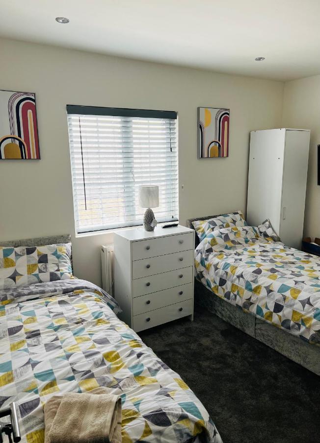 Green Lantern, Private En-Suite Double Bedroom Aveley Exterior photo
