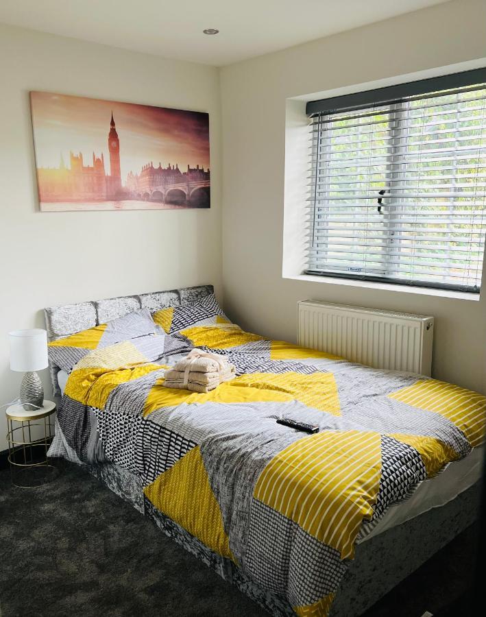 Green Lantern, Private En-Suite Double Bedroom Aveley Exterior photo